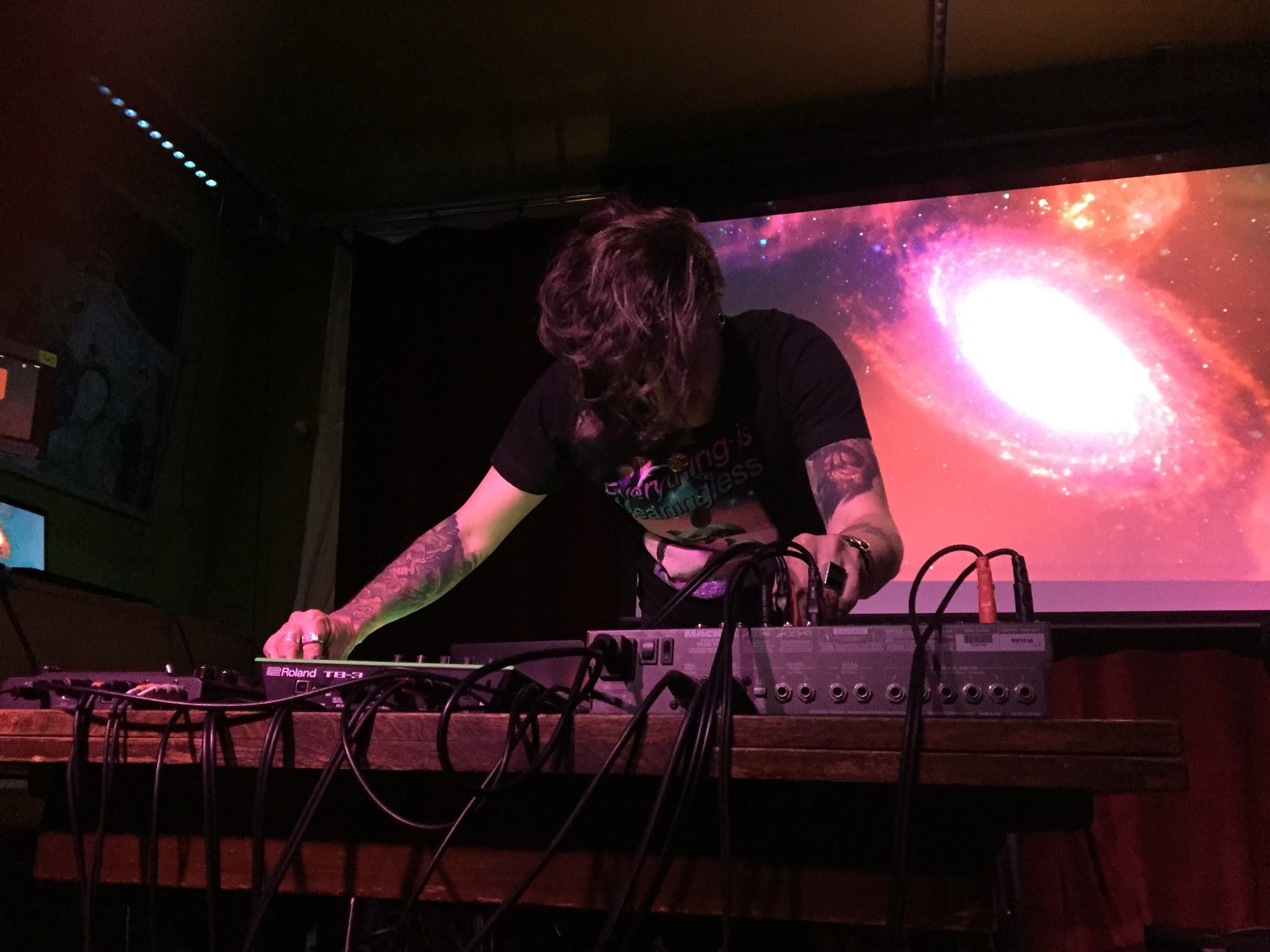 Live in the Depths (Live Experimental Electronic Music)